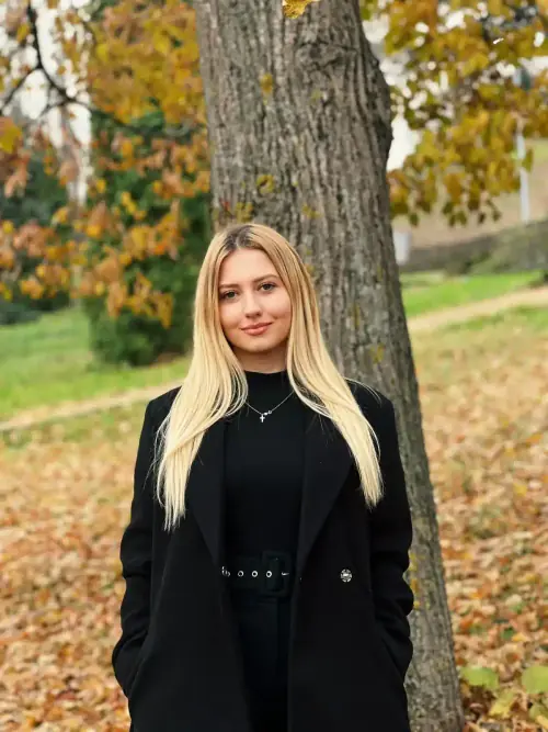 Elena Mihailova